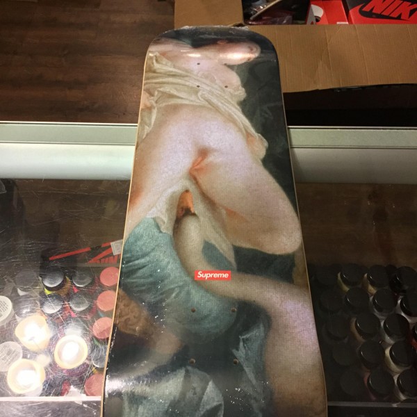 2019 Sup Leda and the Swan Deck Multi