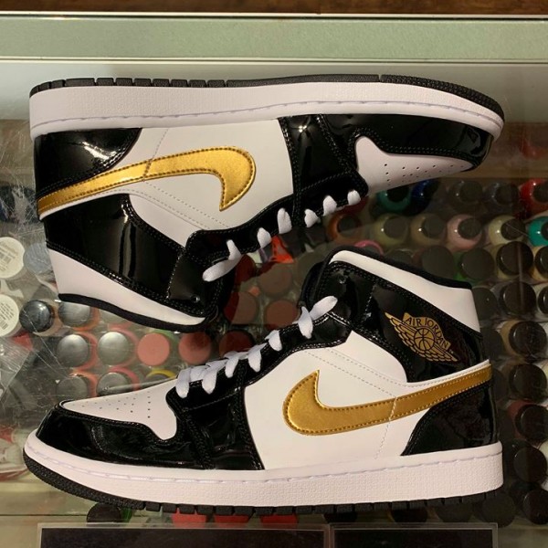 2019 Nike Air Jordan I Mid Patent Black White Gold 