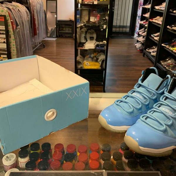 2014 Nike Air Jordan XI Pantone