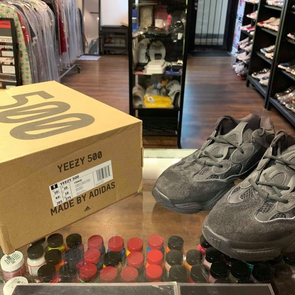 2018 Adidas Yeezy Boost 500 Utility Black