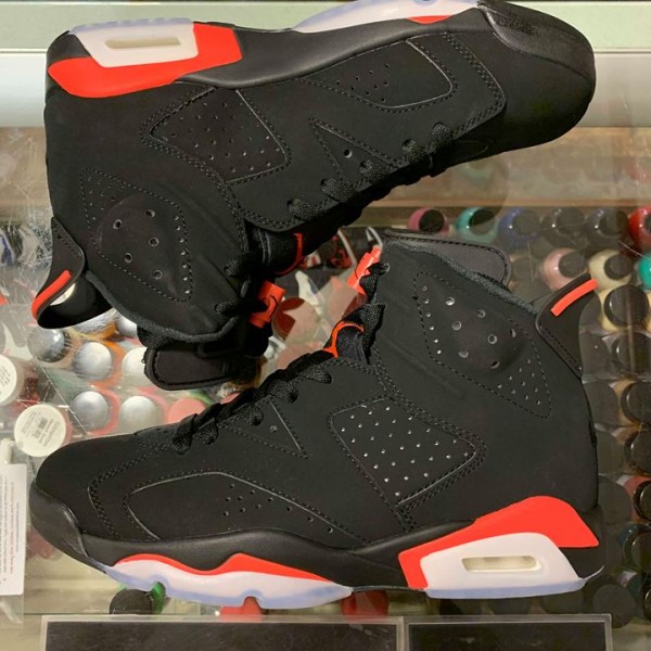 2019 Nike Air Jordan VI Black Infrared Tried On
