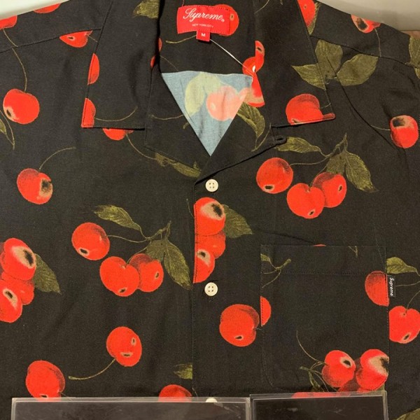 2019 Sup Cherry Ravon Short Sleeve Shirt Black