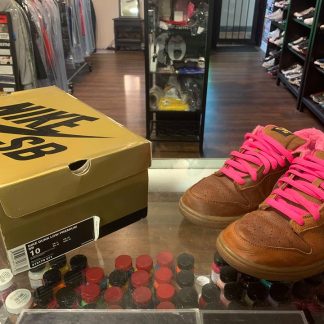 2007 Nike Dunk SB Low Gibson Guitar Case