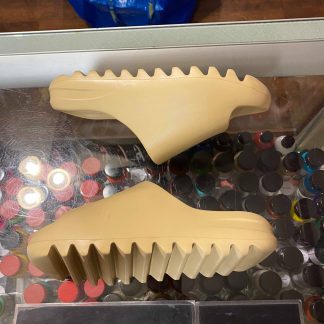2019 Yeezy Slide Desert Sand Youth