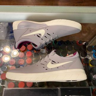 2018 Nike SB Nyjah Atmosphere Grey Tune Berry