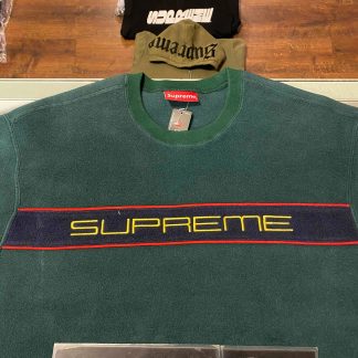 2019 Sup Polartec Crewneck Dark Green Open Packaged