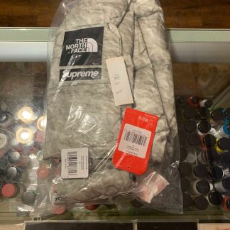 2019 Sup The North Face TNF 700 Fill Down Scarf Paper Print