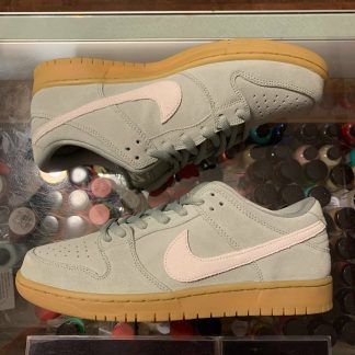 2019 Nike SB Dunk Low Island Green Gum