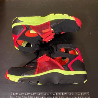 2018 Nike Air Trainer Huarache Black Volt University Red Men