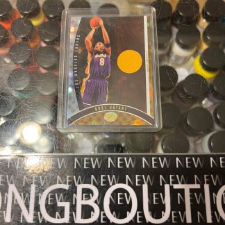 2006 NBA Kobe Bryant Relic Topps ELR-KB 17/25 Card