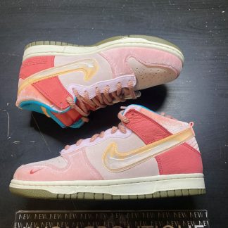 2021 Nike Dunk Low Social Status Free Lunch Strawberry Milk Men