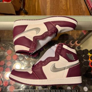 2021 Nike Air Jordan I Bordeaux Men