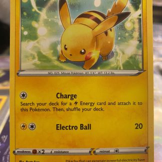 2020 Pokemon Pikachu Sword & Shield 065 of 202 Non Holo Mint