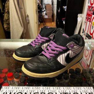 2005 Nike Dunk SB Low Avenger Purple Men