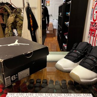 2013 Nike Air Jordan XI Tuxedo Youth