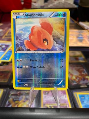 2011 Pokemon Alomomola Black & White 38 of 114 Reverse Holo Heavily Played