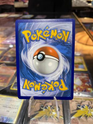 2021 Pokemon Glaceon V Evolving Skies Full Art 040 of 203 Holo Mint - Image 2