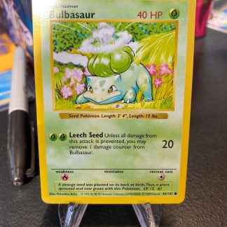 1999 Pokemon Bublbasaur Base Set 44 of 102 Shadowless Mint