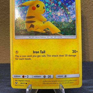 2017 Pokemon Pikachu Shining Legends 28 of 73 Holo Mint