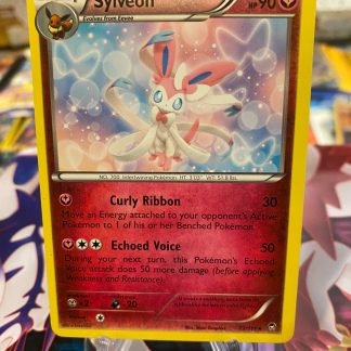 2014 Pokemon Sylveon Furious Fists 72 of 111 Cracked Ice Holo Near Mint