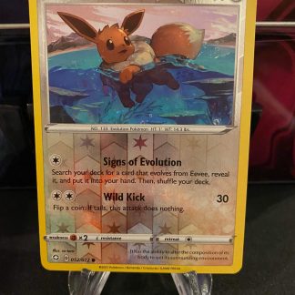 2021 Pokemon Eevee Shining Fates 052 of 072 Reverse Holo Near Mint