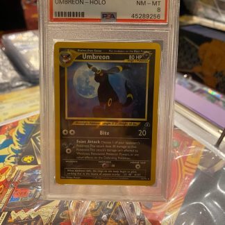 2001 Pokemon Umbreon Neo Discovery Holo #13 PSA 8 Near Mint/Mint