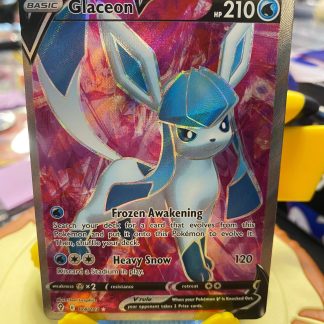 2021 Pokemon Glaceon V Full Art Evolving Skies 174 of 203 Holo Mint