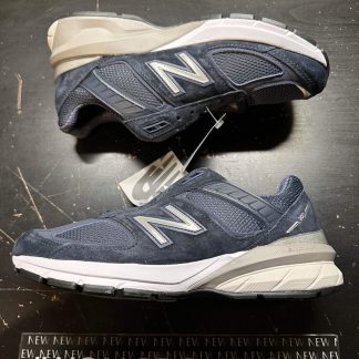 2022 New Balance 990v5 Navy Woman