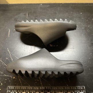 2022 Adidas Yeezy Slide Onyx Youth